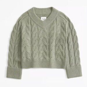Abercrombie & Fitch Easy V-Neck Sweater